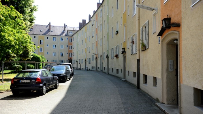 Bezahlbare Mietwohnungen: Wer durch den Kauf von Anteilen Genossenschaftsmitglied wird, wohnt günstiger - etwa in diesem Wohnblock des Bauvereins München-Haidhausen.