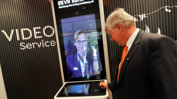 Berg: VR Bank Video Service