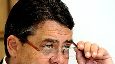Streit um Endlager Gorleben: Im Streit mit der Union um das Endlager Gorleben: Umweltminister Sigmar Gabriel (SPD).