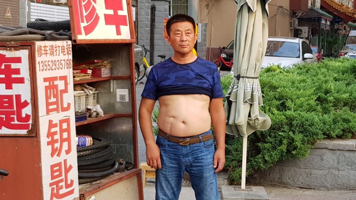 Stilkritik: Der Beijing Bikini - ein Kleidungs-Politikum für den Mann.