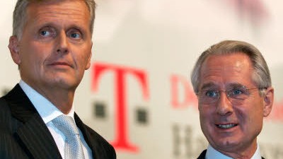 Telekom: Der ehemalige Telekom-Chef Kai-Uwe Ricke (links) und sein ehemaliger Aufsichtsratschef Klaus Zumwinkel.