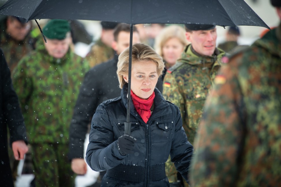 Verteidigungsministerin reist ins Baltikum