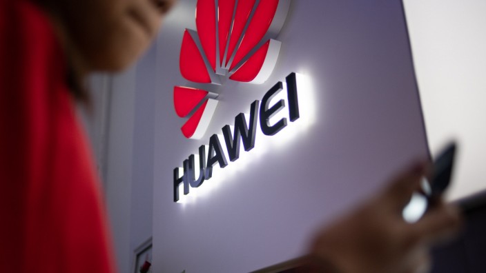 Telekommunikation: Mehr als 2100 Patente hat die US-Tochter von Huawei eingereicht - nun muss ein Großteil der Mitarbeiter gehen.
