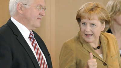 Bundesregierung: Frank-Walter Steinmeier und Angela Merkel