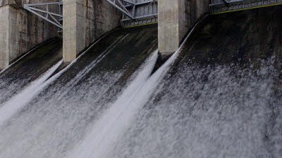Wasserkraftwerke: Wasserkraftwerke sind überaus begehrt, wenn sie auf den Markt kommen und verkauft werden