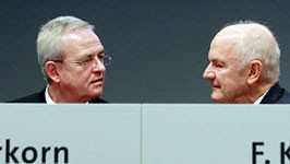 Mögliche Übernahme: Eine Entscheidung steht offenbar ins Haus: Der Vorstandsvorsitzende der Volkswagen AG, Martin Winterkorn und der Aufsichtsratsvorsitzende Ferdinand Piech.