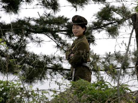 Grenzsoldatin in Nordkorea