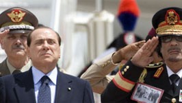 Gaddafi und Berlusconi in Rom, Reuters