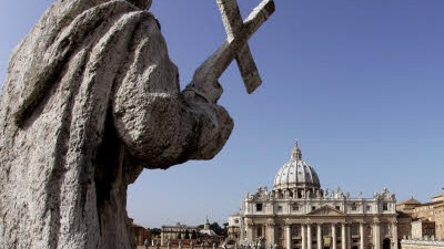 Spanischer Kardinal: Der Petersplatz in Rom: Ein hoher Vatikan-Geistlicher, der spanische Kardinal Antonio Cañizares, hält Abtreibung für schwerwiegender als tausendfachen Kindesmissbrauch