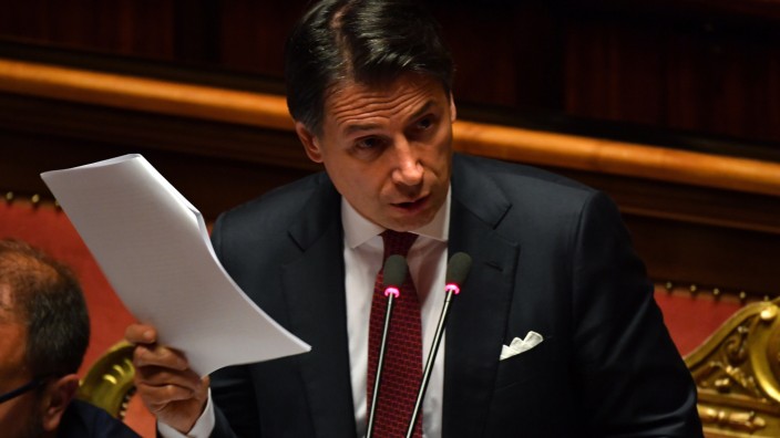 Italien: Hat die Regierungsgeschäfte abgegeben: der italienische Ministerpräsident Giuseppe Conte