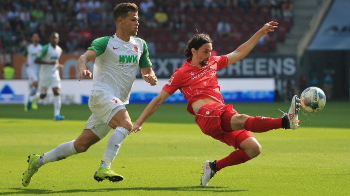Bundesliga - Neven Subotic beim Spiel FC Augsburg gegen Union Berlin