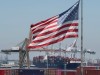 USA: Container im Hafen von Long Beach, Kalifornien