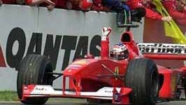 60 Jahre BRD: Im Jahr 2000 beginnt der phänomenale Aufstieg des Formel-1-Piloten Michael Schumacher - eine Karriere im Zeitraffer.