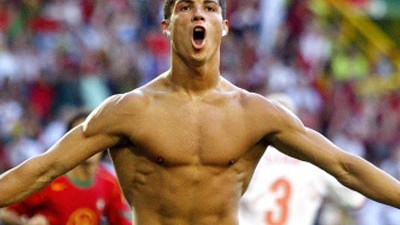 Rekordtransfer von Real Madrid: Cristiano Ronaldo wird offenbar bald für Real Madrid spielen.