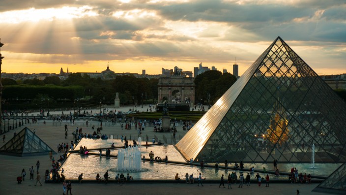 Paris Louvre Städtereise Städtereisen Citypass Ticket Eintritt Museum
