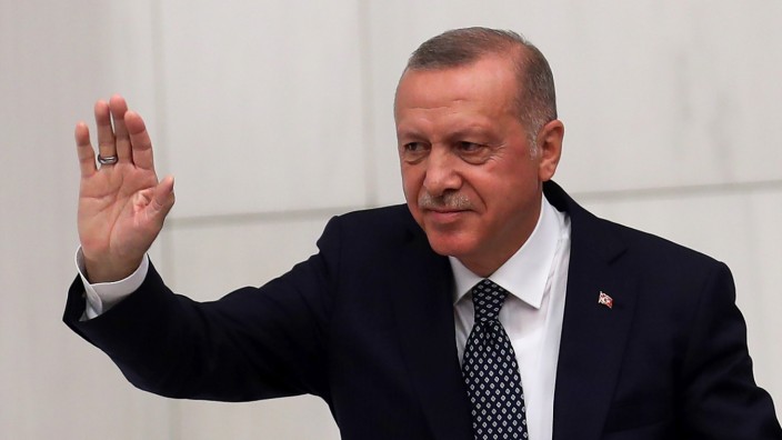 Leserdiskussion: Geht es nach Recep Tayyip Erdoğan, soll die Sicherheitszone gut 30 Kilometer tief in syrisches Territorium hineingreifen, auf einer Länge von 480 Kilometern.