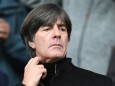Bundestrainer Joachim Löw beim Spiel SC Freiburg gegen Borussia Dortmund