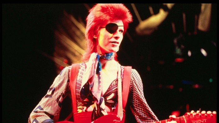 Musikindustrie: David Bowie bei einem Konzert im Jahr 1970.