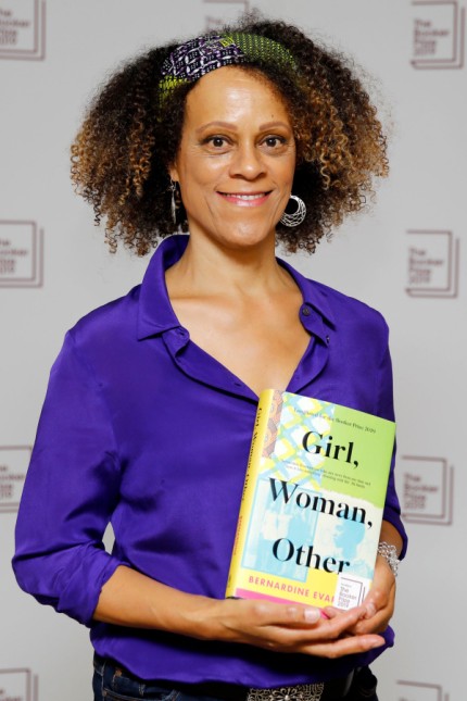 Booker Prize 2019: Bernardine Evaristo bekommt den Booker Prize für "Girl, Woman, Other".