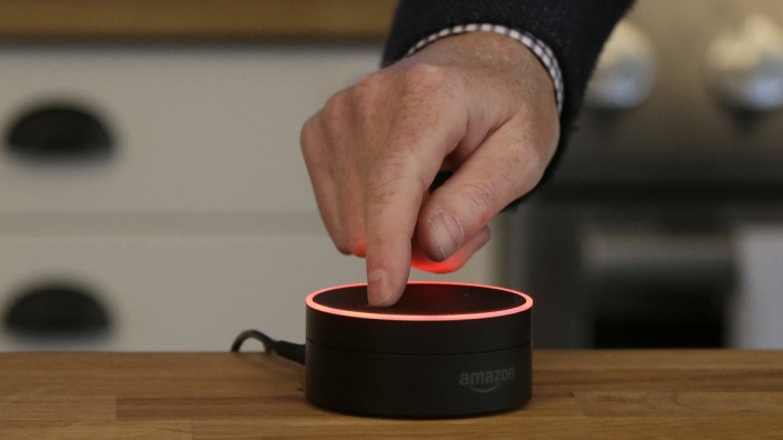 Amazon Echo und Google Home: Was weiß der Lautsprecher? Die nun aufgedeckten Sicherheitslücken waren gravierend - und leicht auszunutzen.