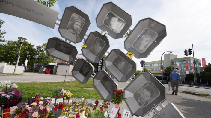 Denkmal für die Opfer des Anschlags am OEZ