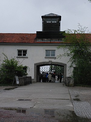 Eröffnung des neuen Besucherzentrums Dachau