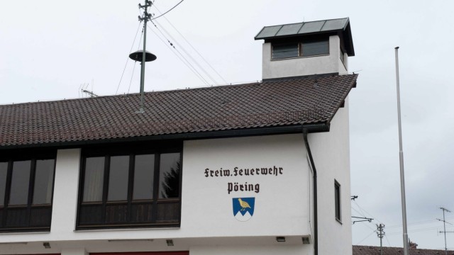 SZ-Serie: Im Schilde geführt, Folge 23 und Ende: In Pöring prangt das alte Wappen am Feuerwehrhaus.