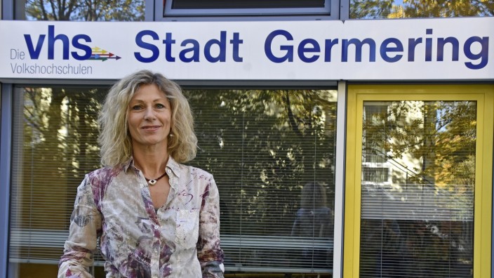 Mein Tag: Evi Seidel fand vor 25 Jahren in der Volkshochschule Germering ihren "Traumarbeitsbereich".