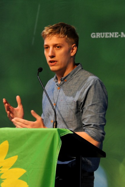 Dominik Krause bei Stadtparteitag der Grünen in München, 2019