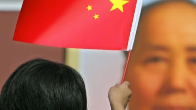 China: Zwanzig Jahre nach dem Massaker: Die Chinesen haben ihren Wunsch nach Demokratie nicht aufgegeben - aber kaum einer ruft laut danach.