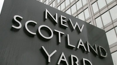Waterboarding in London: Die Zentrale von New Scotland Yard in London