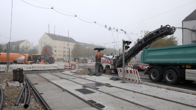 Nymphenburg: Aufs Gleis gesetzt: Der Umbau am Romanplatz läuft termingemäß, am 15.Dezember soll wieder Normalität einkehren.