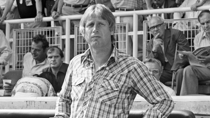 Trainer Heinz Höher (1. FC Nürnberg)
