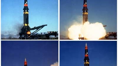 Die Bundeswehr im Kalten Krieg: Der Atomkrieg in Europa war einkalkuliert. Mit nuklear bestückten Pershing-II-Raketen und "taktischen" Atomminen sollte der Gegner aufgehalten werden.
