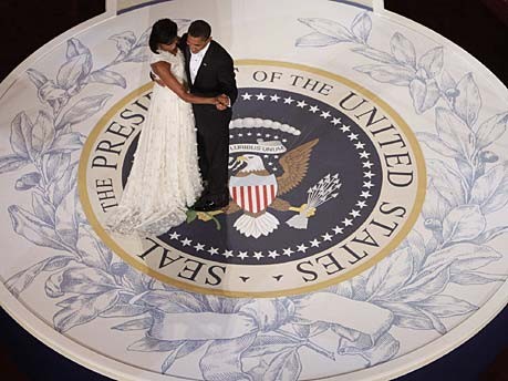 Barack Obama erste woche im Amt Bilanz US Präsident Ball