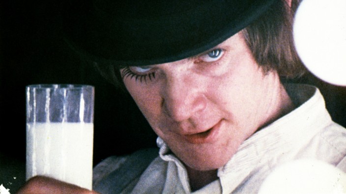 Malcolm Mcdowell Characters: Alex Film: A Clockwork Orange (UK/USA 1971) Director: Stanley Kubrick 19 December 1971 PUBL