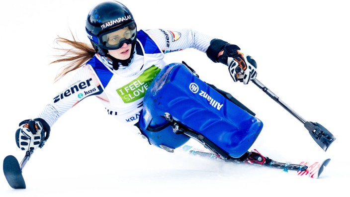 Anna Schaffelhuber LW 10 2 sitzend TSV Bayerbach Giant Slalom Female at the World Para Alpine Sk; Anna Schaffelhuber