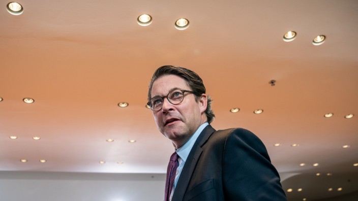 Andreas Scheuer (CSU) bei einer Kabinettssitzung 2019