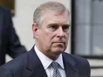 Missbrauchsverdacht: Anwälte von Prinz Andrew akzeptieren Eingang einer Zivilklage