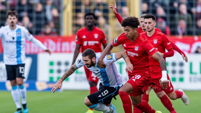 TSV 1860 Muenchen v Bayern Muenchen II - 3. Liga