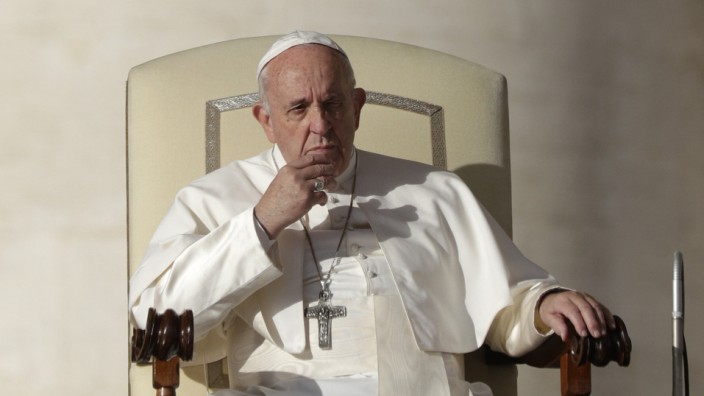 Papst Franziskus bei einer Generalaudienz auf dem Petersplatz 2019
