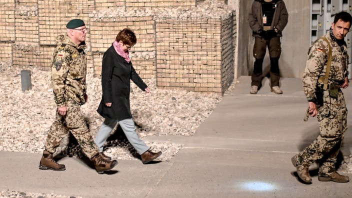 Annegret Kramp-Karrenbauer in Afghanistan