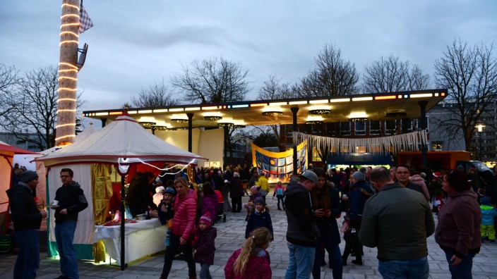 Oberschleißheim: An diesem Freitag findet wieder das von der Sozialen Stadt initiierte Lichterfest in Oberschleißheim statt. Das Bild entstand im vergangenen Jahr.