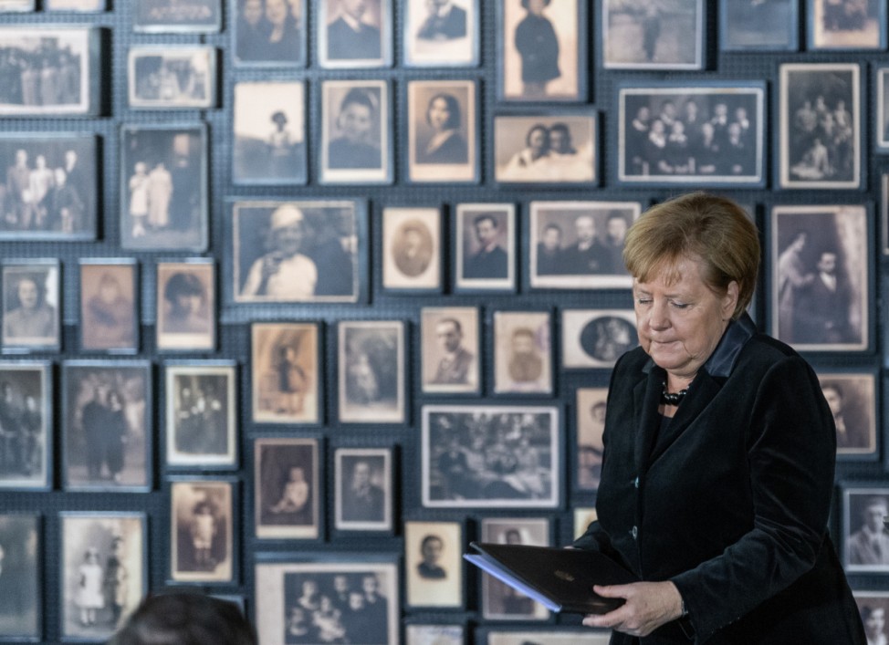 Bundeskanzlerin Merkel besucht KZ Auschwitz
