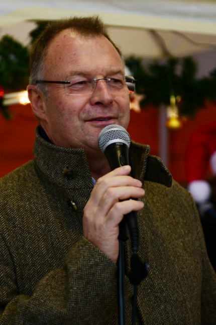 Wahlkampf: Bürgermeister Kuchlbauer beim Lichterfest 2018.