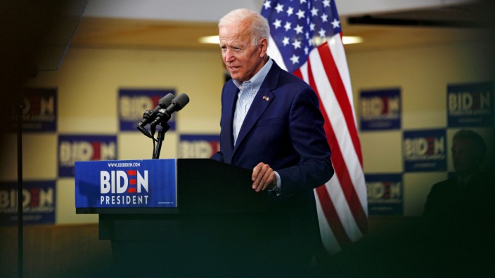 FILE PHOTO: Democratic 2020 U.S. presidential candidate and former Vice President Joe Biden speeks at an event at the Mississippi Valley Fairgrounds in Davenport