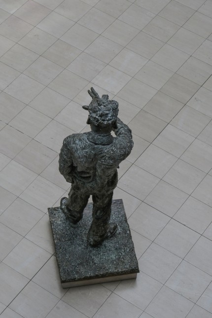 Willy-Brandt-Skulptur im Atrium des Willy-Brandt-Hauses in Berlin, der Bundeszentrale der Sozialdemokratischen Partei De