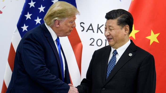 US due to impose new 10 percent tariffs on $160 billion of Chinese goods