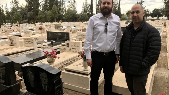 Gravez: Lebensgeschichten für die Nachkommen dokumentieren: Die beiden Gründer Israel Gold (links) und Guy Liany haben noch viele Pläne.