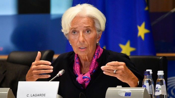 Christine Lagarde, EZB: Christine Lagarde war Chefin des IWF. Seit 1. November steht sie an der Spitze der EZB.